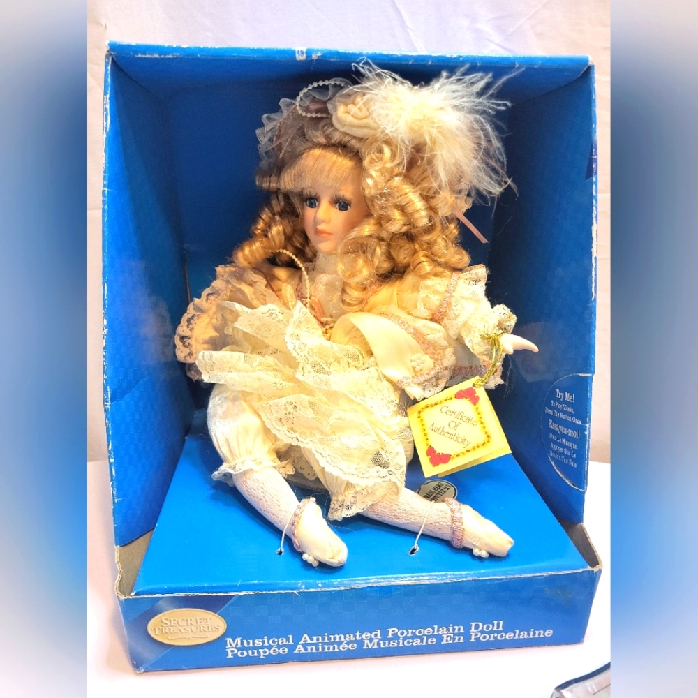 Secret Tresures Musical Porcelain Doll BNIB